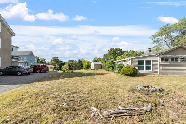 14 Cross Street, Woburn, MA 01801
