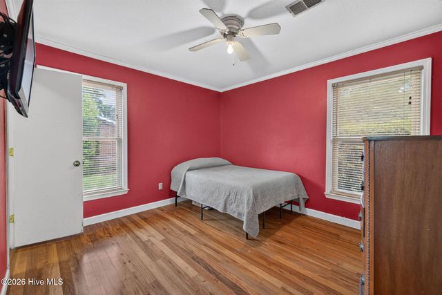 5010 Lord Tennyson Road, Wilmington, NC 28405