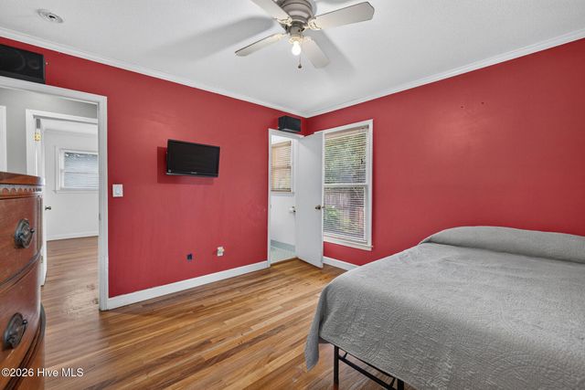5010 Lord Tennyson Road, Wilmington, NC 28405