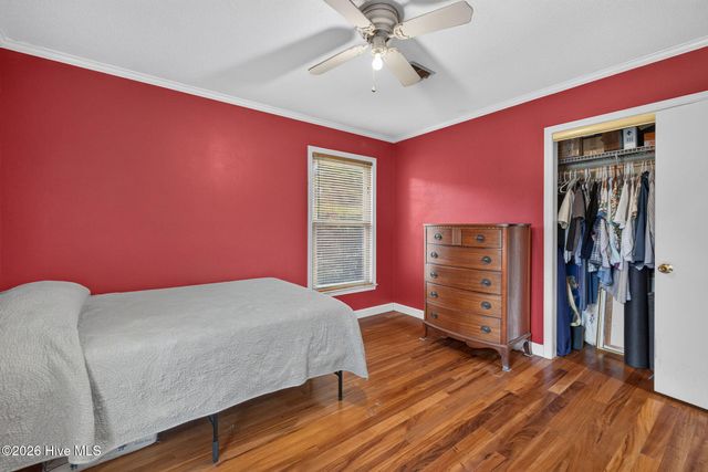 5010 Lord Tennyson Road, Wilmington, NC 28405