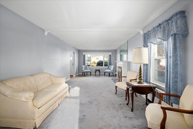 1 Ashcroft St, Auburn, MA 01501