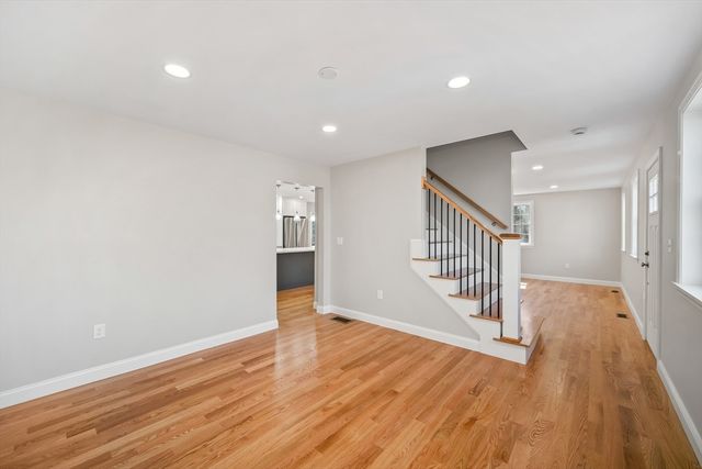 1568 Washington St, Braintree, MA 02184