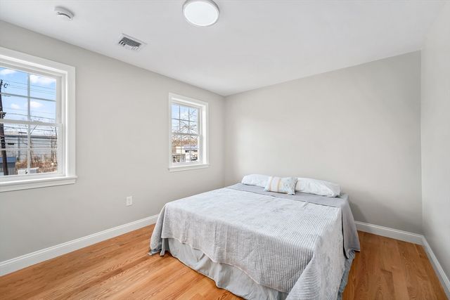 1568 Washington St, Braintree, MA 02184