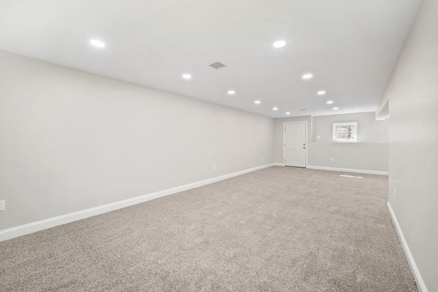 1568 Washington St, Braintree, MA 02184