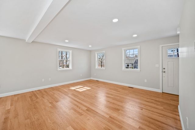 1568 Washington St, Braintree, MA 02184