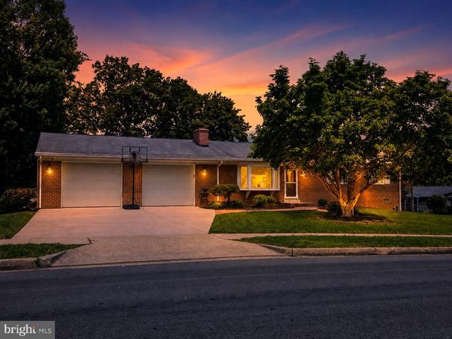 10812 CAROL ST, Fairfax, VA 22030