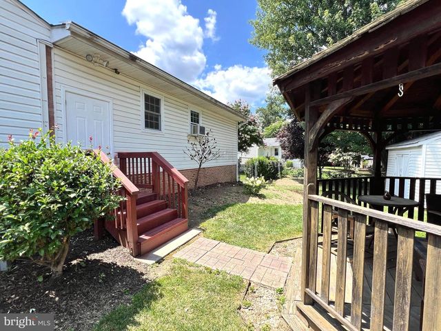 10812 CAROL ST, Fairfax, VA 22030