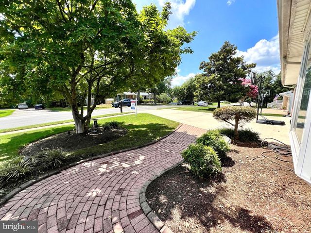 10812 CAROL ST, Fairfax, VA 22030