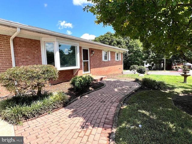 10812 CAROL ST, Fairfax, VA 22030