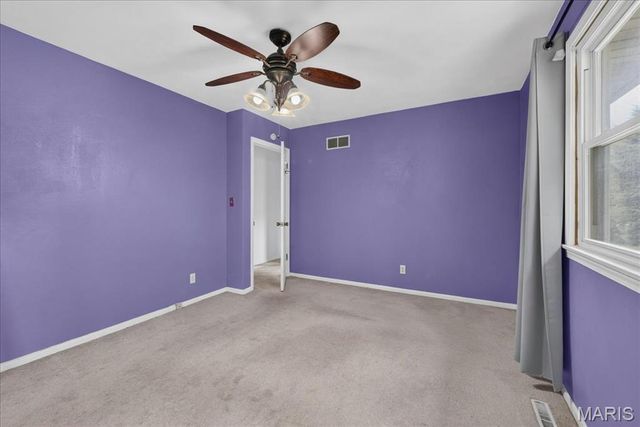 27 Heatherwood Drive, Collinsville, IL 62234