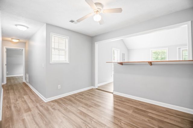 561 Odoms Bend Rd, Gallatin, TN 37066