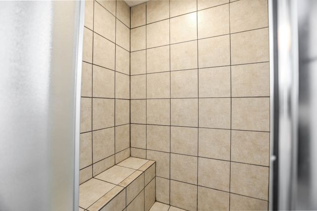 561 Odoms Bend Rd, Gallatin, TN 37066