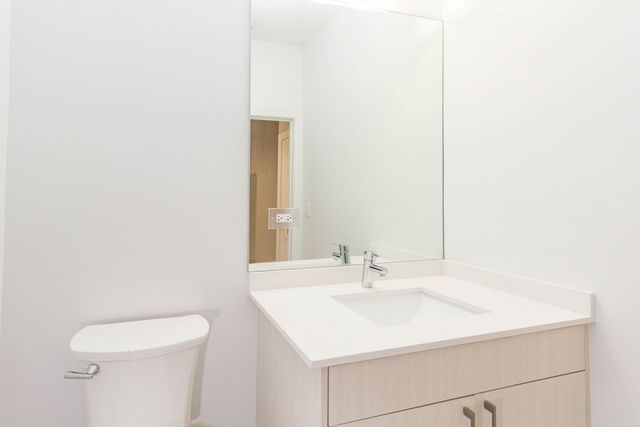 1554 N Talman Avenue 306, Chicago, IL 60622