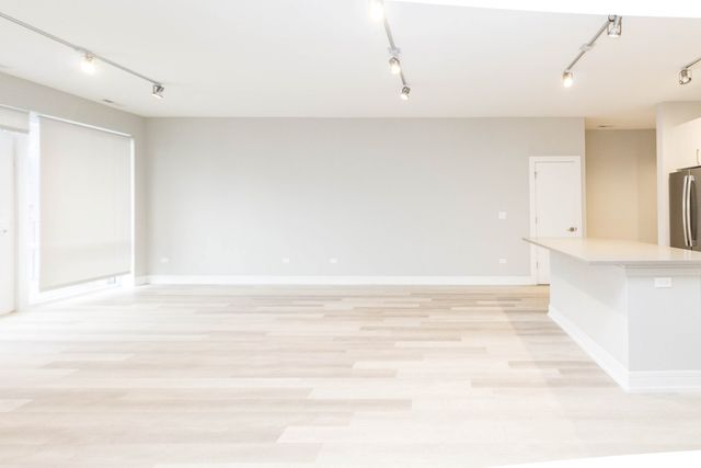 1554 N Talman Avenue 306, Chicago, IL 60622