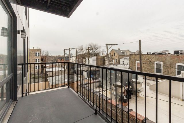 1554 N Talman Avenue 306, Chicago, IL 60622