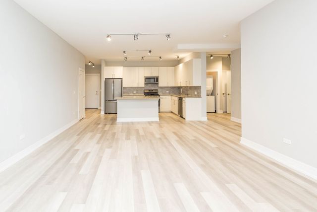 1554 N Talman Avenue 306, Chicago, IL 60622