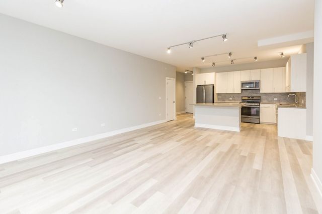 1554 N Talman Avenue 306, Chicago, IL 60622