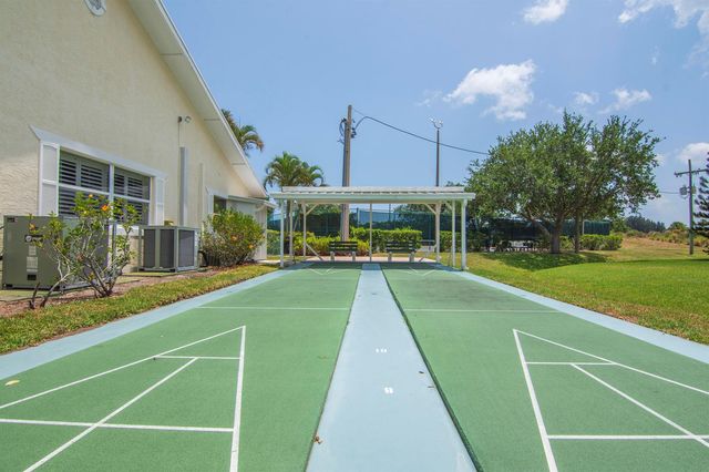 740 Lake Orchid Circle 104, Vero Beach, FL 32962