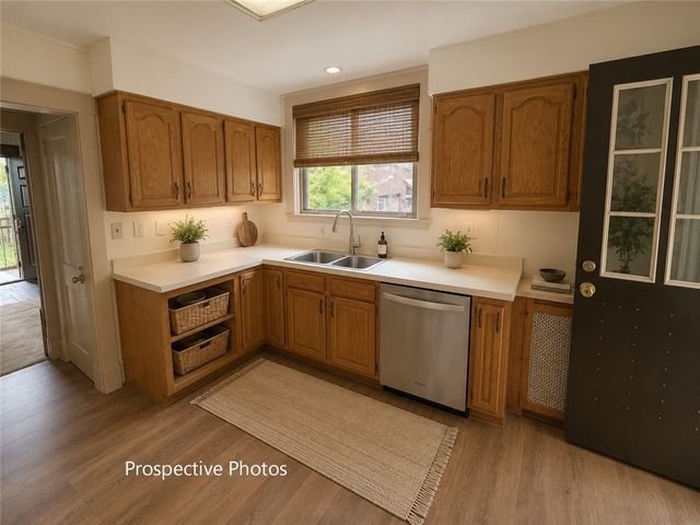 2618 Perrysville Ave, Perry Hilltop, PA 15214