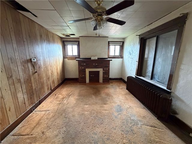 2618 Perrysville Ave, Perry Hilltop, PA 15214