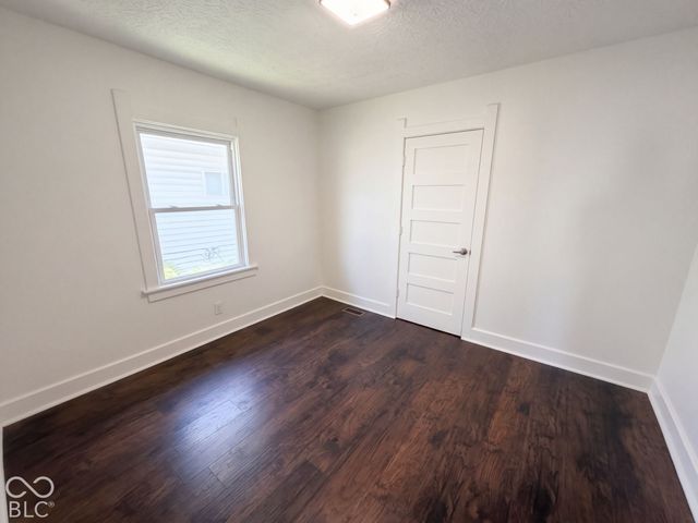 3907 E 16th Street, Indianapolis, IN 46201