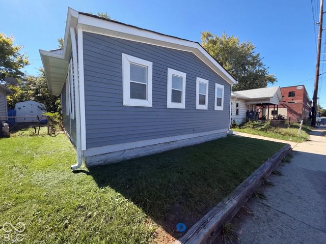 3907 E 16th Street, Indianapolis, IN 46201
