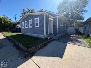 3907 E 16th Street, Indianapolis, IN 46201