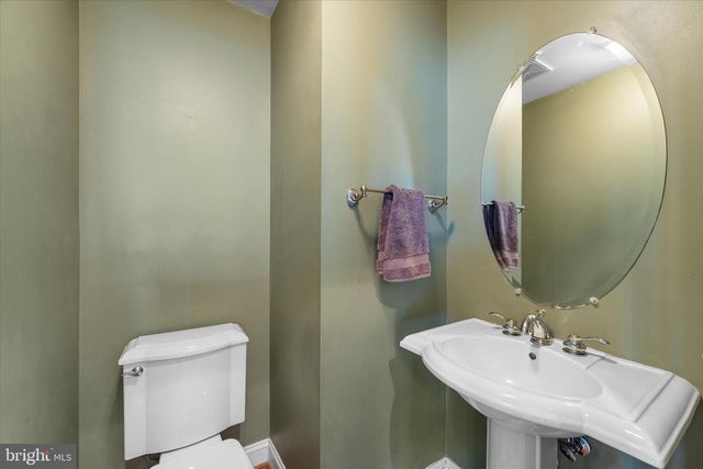 6800 HOLLERITH CT, Warrenton, VA 20187
