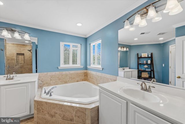 6800 HOLLERITH CT, Warrenton, VA 20187