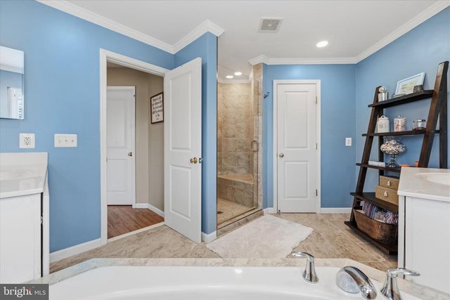 6800 HOLLERITH CT, Warrenton, VA 20187