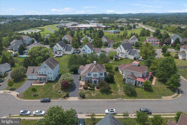 6800 HOLLERITH CT, Warrenton, VA 20187