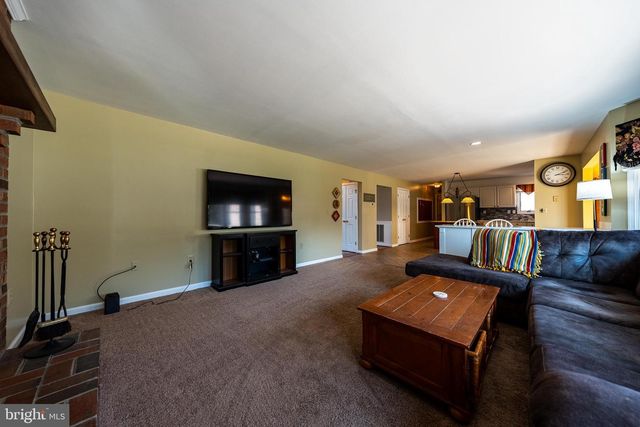 6709 PURPLE MARTIN CT, Eldersburg, MD 21784