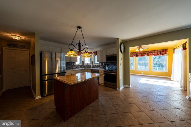 6709 PURPLE MARTIN CT, Eldersburg, MD 21784