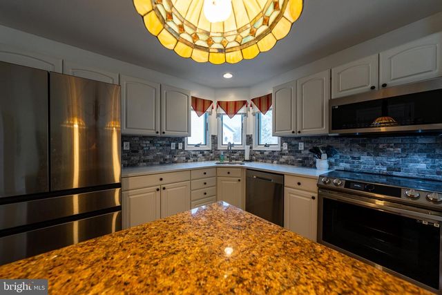 6709 PURPLE MARTIN CT, Eldersburg, MD 21784