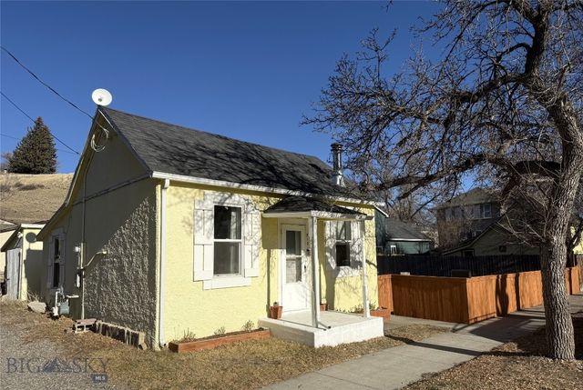 212 W Chinook Street, Livingston, MT 59047