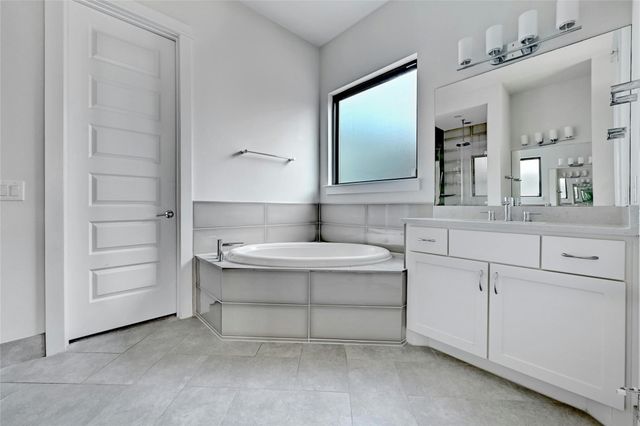 1815 W 38th ST, Austin, TX 78731