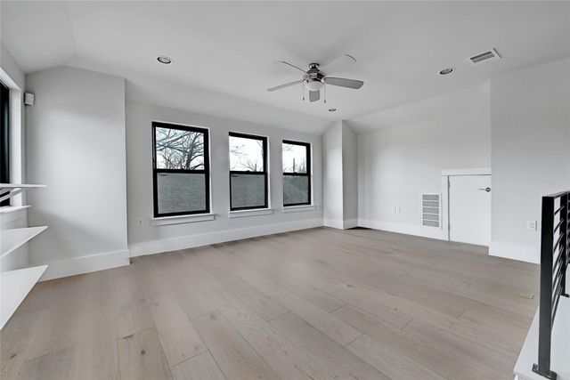 1815 W 38th ST, Austin, TX 78731