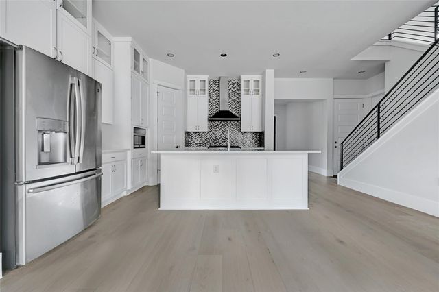 1815 W 38th ST, Austin, TX 78731