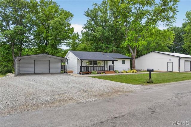 1 Lamask Drive, Belleville, IL 62223