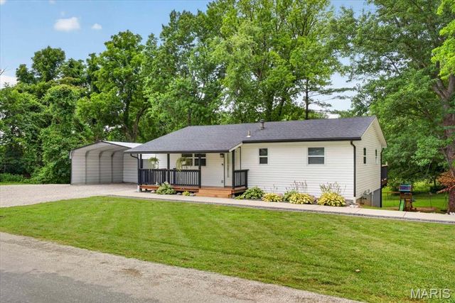 1 Lamask Drive, Belleville, IL 62223