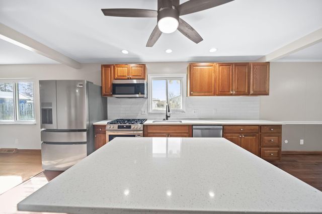 1585 Peace Place, Columbus, OH 43209