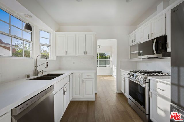 12153 MAXWELLTON Road, Studio City (los Angeles), CA 91604