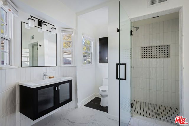 12153 MAXWELLTON Road, Studio City (los Angeles), CA 91604