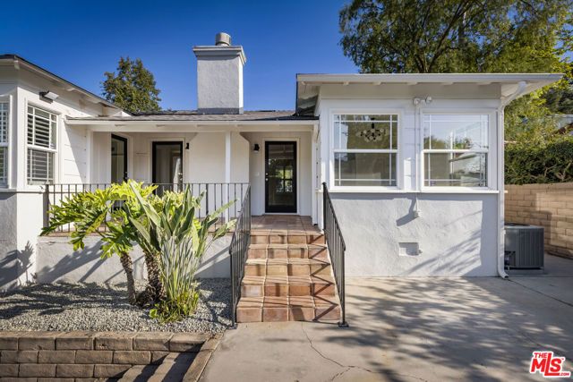 12153 MAXWELLTON Road, Studio City (los Angeles), CA 91604