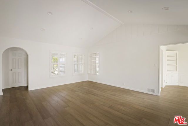 12153 MAXWELLTON Road, Studio City (los Angeles), CA 91604