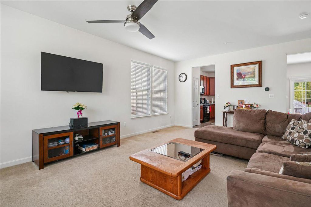 Image 2 of property listing at 22244 SCOTT CIR, Lexington Park, MD 20653