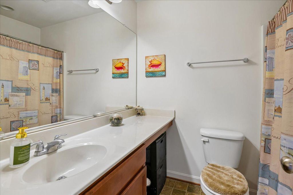 Image 11 of property listing at 22244 SCOTT CIR, Lexington Park, MD 20653