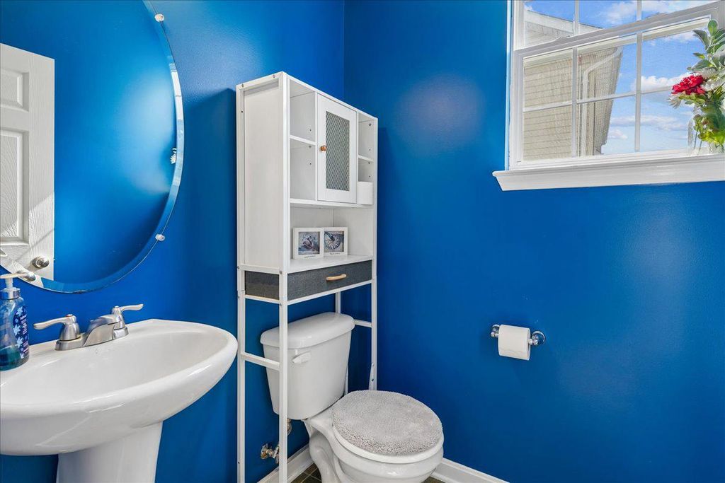 Image 8 of property listing at 22244 SCOTT CIR, Lexington Park, MD 20653