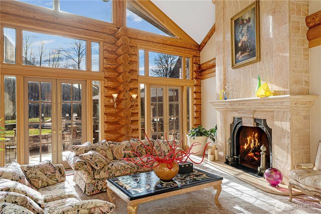 8100 428th Avenue SE, Snoqualmie, WA 98065