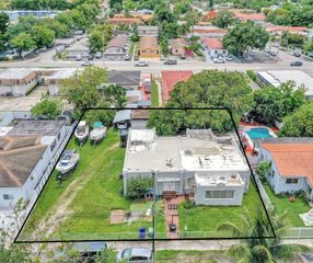 3078 NW Flagler Ter, Miami, FL 33125